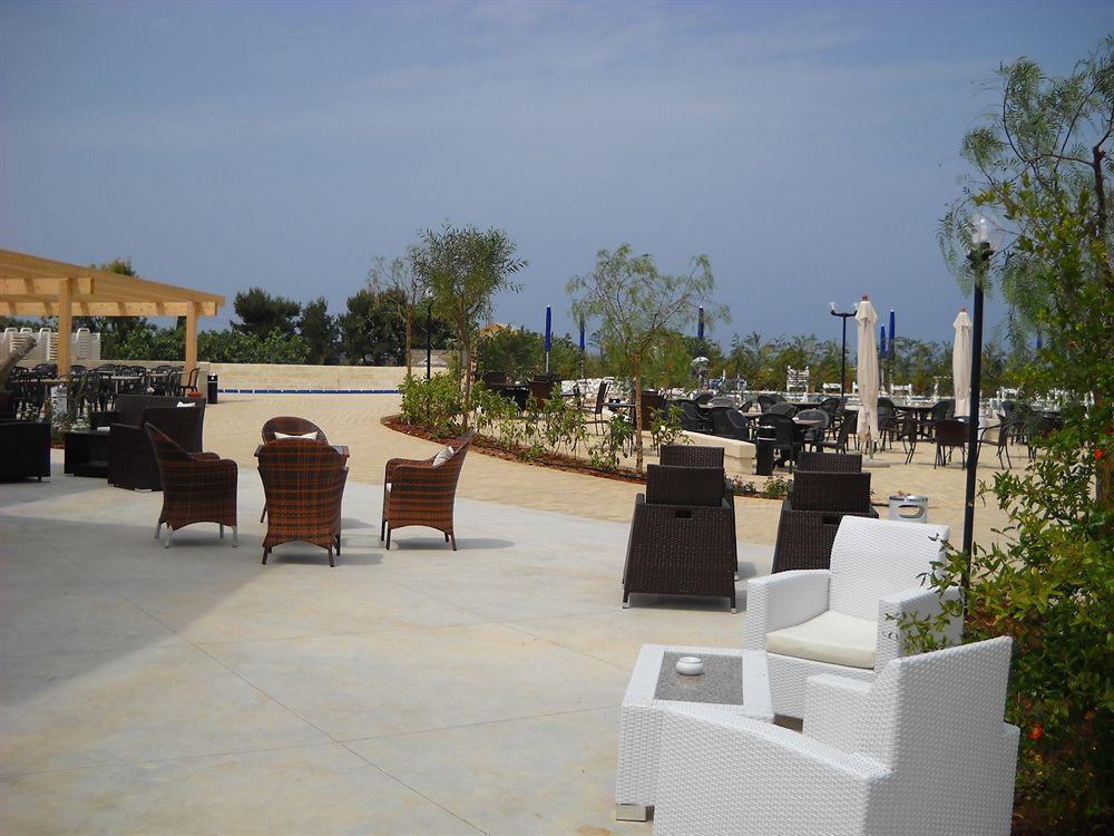 Torre Guaceto Resort カロヴィーニョ エクステリア 写真