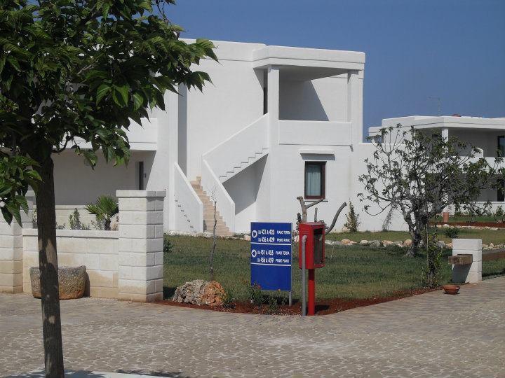 Torre Guaceto Resort カロヴィーニョ エクステリア 写真